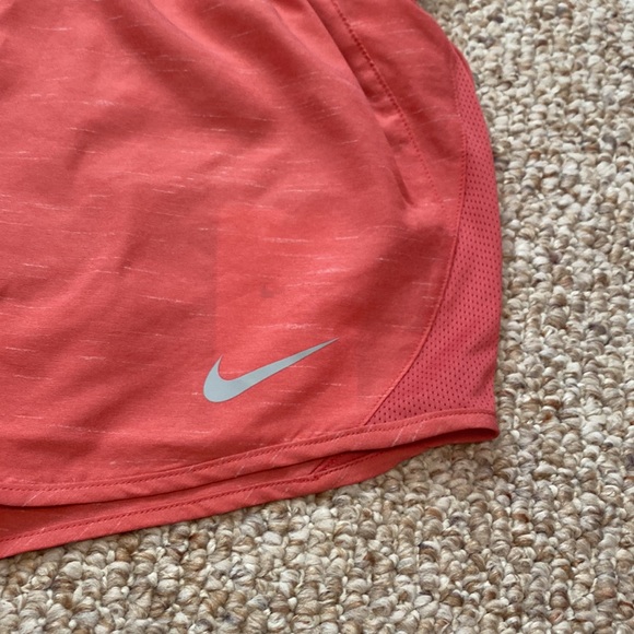 Nike 10K Dry Running Shorts - Picture 2 of 9